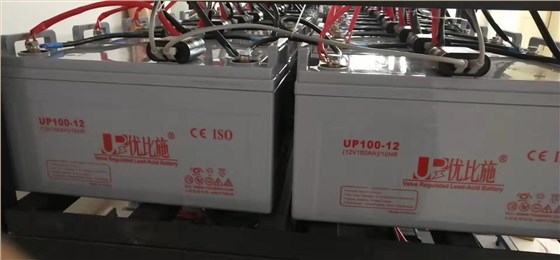 免维护蓄电池2