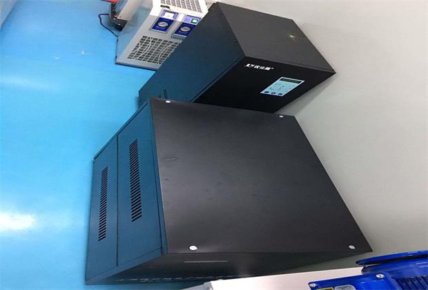 不间断电源