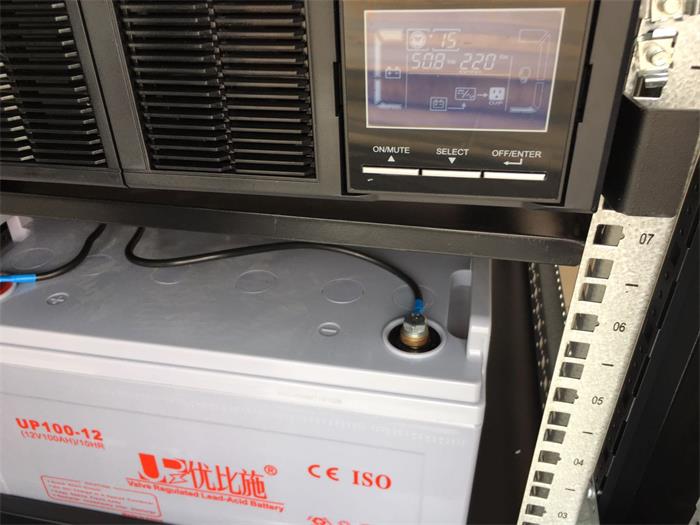 UPS铅酸电池