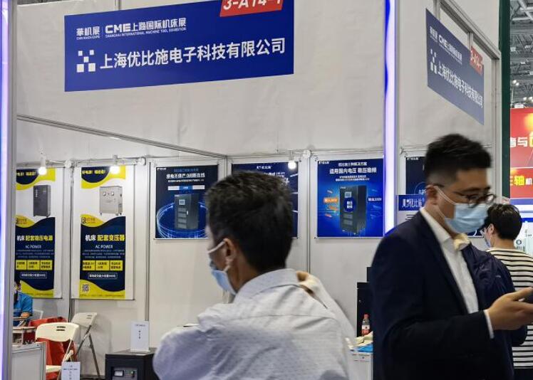 工业级ups不间断电源:原装进口与定制化对比!